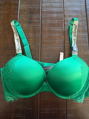New Victoria’s Secret Retired Very Sexy push-up Shine Strap 38C